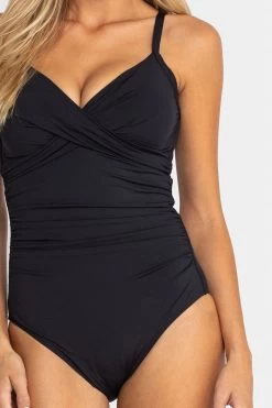 Sunseeker Basix Twist Front One Piece -Sunseeker 1640434092 SS51394 BK 3