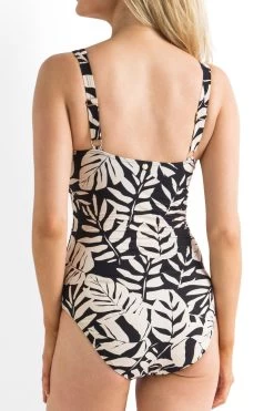 Sunseeker Camo DD-E Twist One Piece -Sunseeker 1670923308 SS51536DDE BK 4